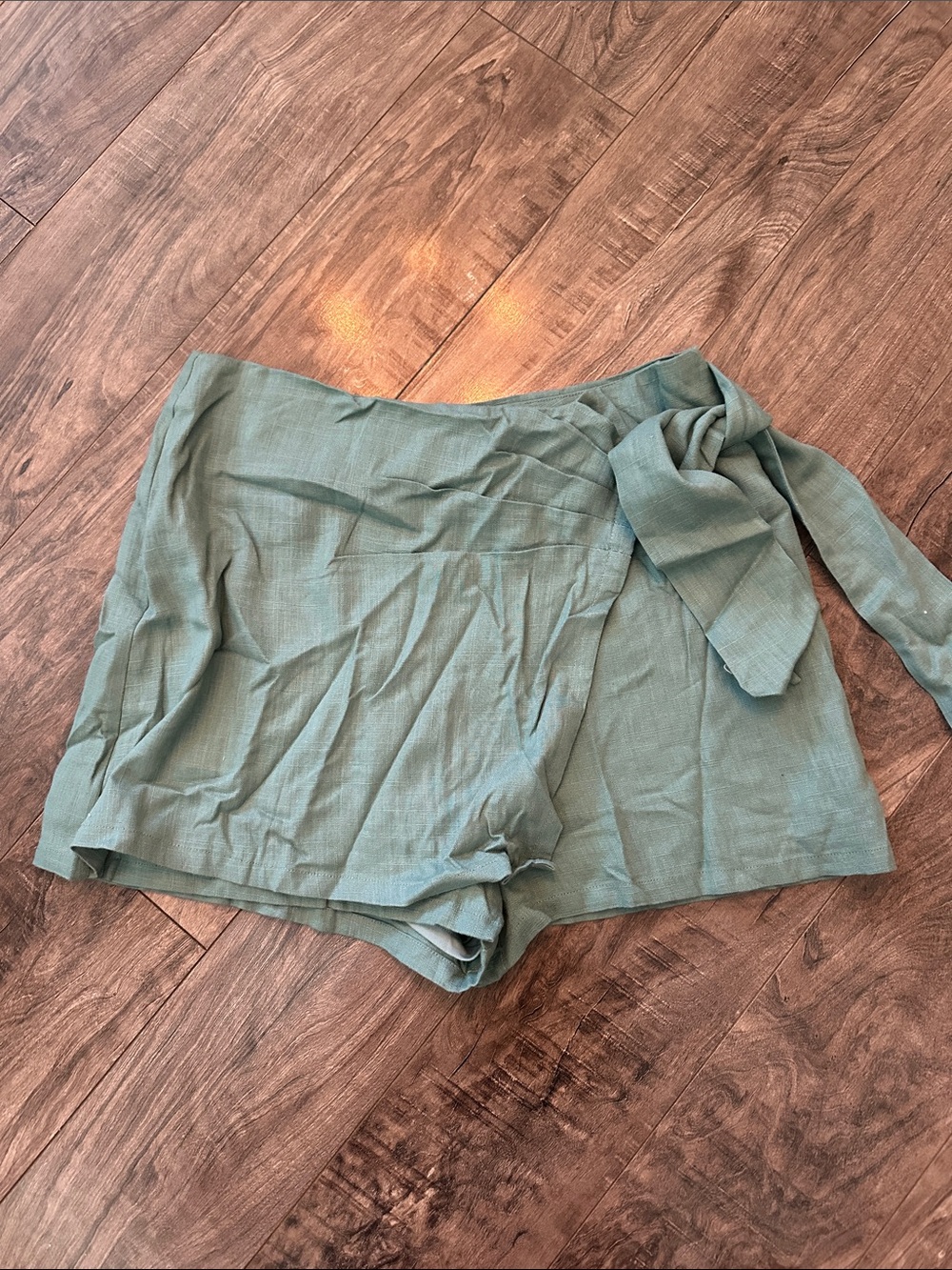 Pink Lily Sage Green Tie-Front High-Rise Skort